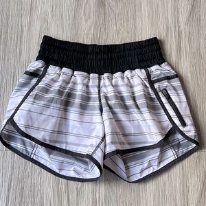 Lululemon tracker short